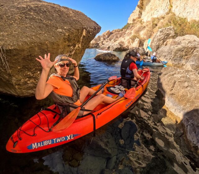 November has been very kind 😎🌊🚣‍♀️☀️explore more, experience more 🚣‍♀️🗺️ #seakayakcyprus #seakayaking #seakayakingcyprus #experiencemore #limassol #cyprus #visitcyprus #limassoltourism #ecotours #sustainabletourism #zapalo #cypruskayak @limassoltourism