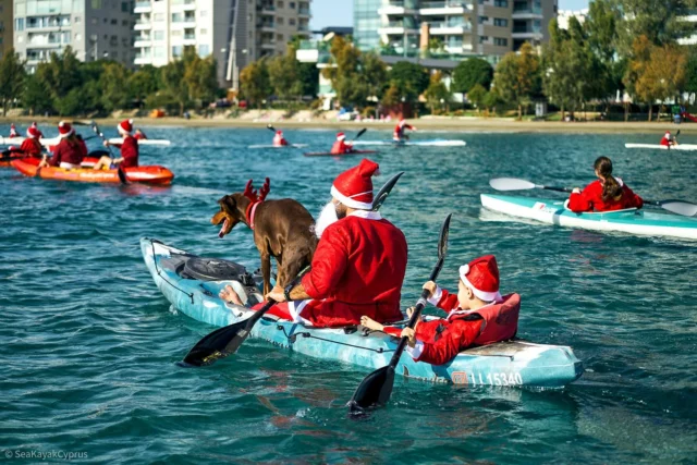 Merry Xmas 🎄 Ho! Ho! Ho! 🎅🏻🚣‍♀️🌊🍾 #santakayaking #seakayakcyprus #seakayaking #seakayakingcyprus #experiencemore #visitcyprus #limassoltourism #ecotours